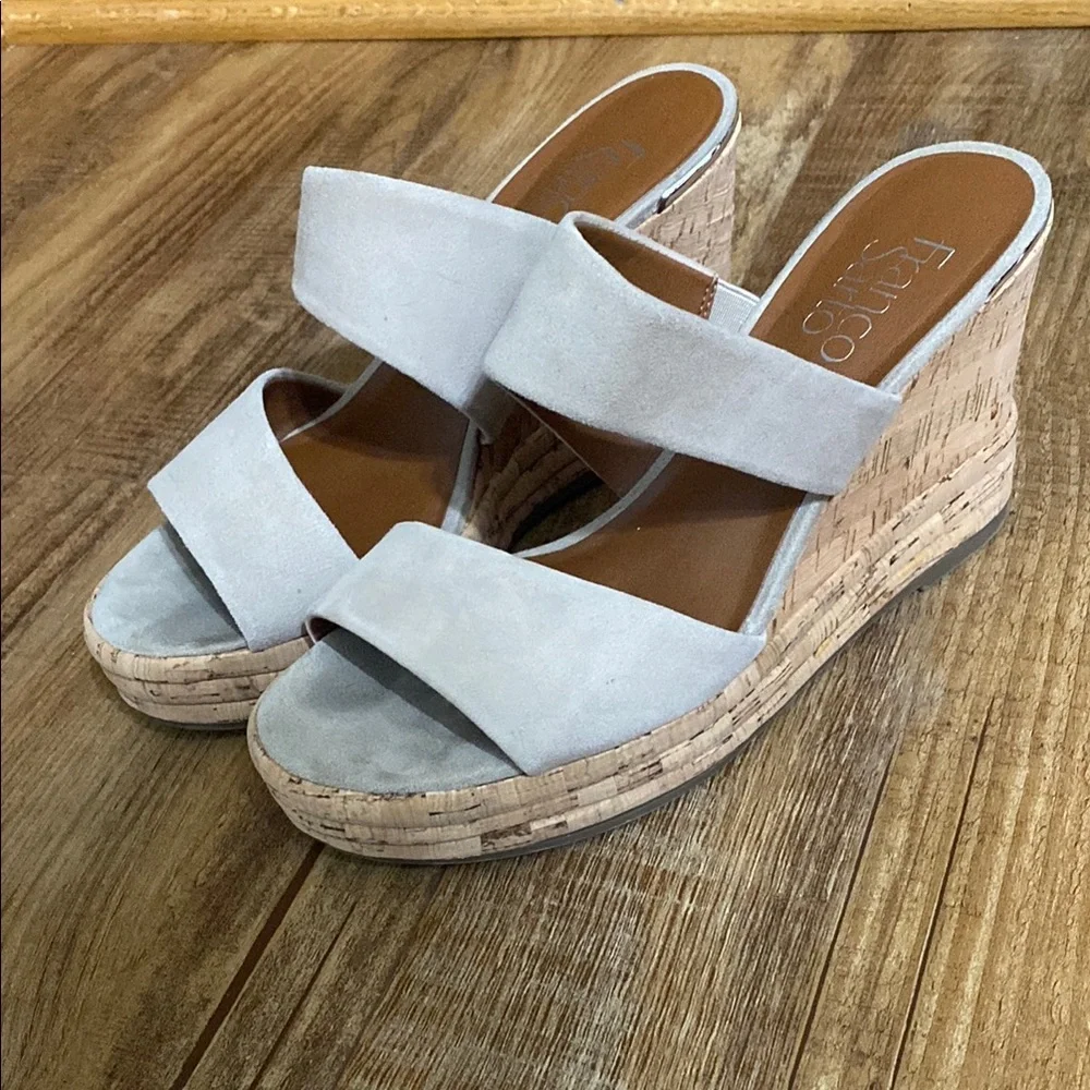 Franco Sarto Fiore beige Suede Wedges Slip On Comfort Leather sandals size 7.5